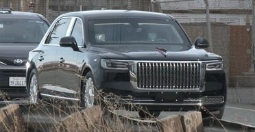 Встреча Байдена и Си Цзиньпина: раскрыты подробности лимузина лидера Китая (видео)