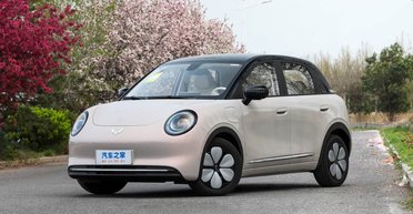 На ринок виходить електромобіль від General Motors за $8500 із запасом ходу 400 км (фото)