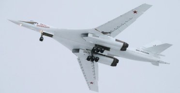 Фура не доїде, бо нема дороги: РФ після операції "Павутина" сховала Ту-160 на Чукотці