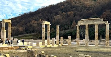 Купался со своим лучшим другом: исследователи обнаружили ванную комнату Александра Македонского