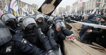 Развилка для Зеленского. Пойдешь направо — поедешь в Ростов, налево — и до Ростова не доедешь