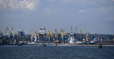 "Опасная история": Андрющенко рассказал, как россияне могут использовать порт в Мариуполе