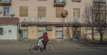 На поповнення запасів є лише 4 години: військовий розповів, як живуть люди у Костянтинівці
