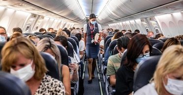 "Всюди носив з собою": чоловік прочитав записку від стюардеси й через три тижні помер