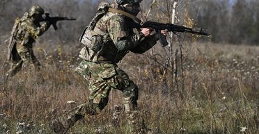 "Вступають у контакт": в Нацгвардії розповілии про нову тактику росіян під Покровськом