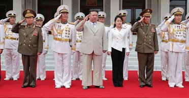 Ймовірна наступниця Кім Чен Ина публічно відвідала мавзолей