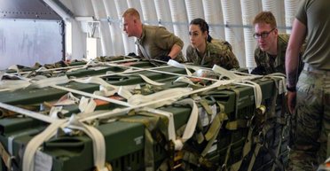 Сколько оружия США могут заблокировать для Украины: подсчеты Defense Express