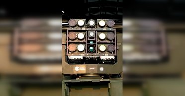 "Поджаривает" ракеты и БПЛА: сосед Китая применил мощное лазерное оружие (видео)