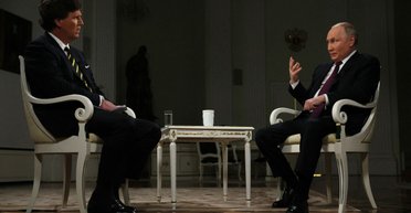 Хвалит Байдена, но подмигивает Трампу: что скрывается за последними интервью Путина