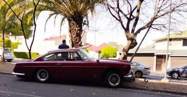 ДТП на $500 000: редкий коллекционный Ferrari разбили на ровном месте (фото)