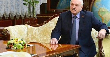 Лукашенко на День Независимости Украины вспомнил о "ценности соседства" и пожелал мира