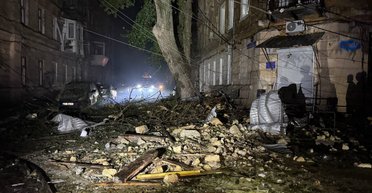 Атака по Одессе: россияне разрушили здание станции скорой помощи и жилой дом (фото)