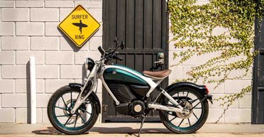 Летюча блоха: найстаріший виробник мотоциклів показав дешевий електробайк за $2600 (фото)