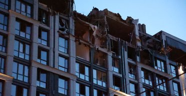 Ракетный удар РФ по Днепру: украинцам показали, как выглядит многоэтажка изнутри (видео)