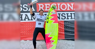 Серфингист пережил нападение акулы и ураган "Милтон" с разницей всего в 5 дней (фото)