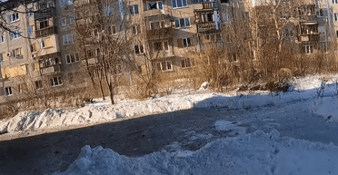 Втратив руку та стікав кров'ю: "Білі янголи" евакуювали чоловіка з-під Донецька (відео)