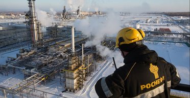 Санкції в ділі: для РФ заблокували частину флоту для перевезення нафти, — Bloomberg