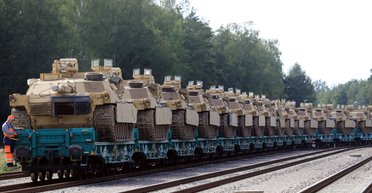 Впервые при участии Умерова: США на "Рамштайн" анонсировали прибытие в Украину танков Abrams