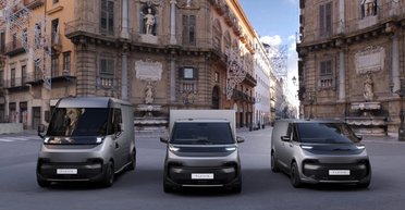 Renault и Volvo презентовали недорогие грузовые электрокары с запасом хода 450 км (фото)