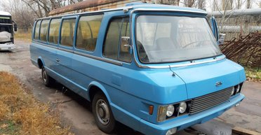 Элитная "маршрутка": в Украине продается редкий автобус ЗИЛ "Юность" за $150 000 (фото)