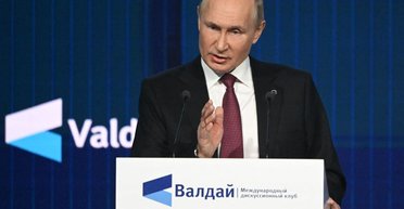 Иллюзия величия. Как Путин хочет разделить мир, снова требуя переговоров с Западом