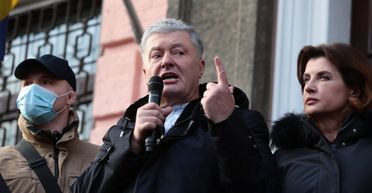 Не лідер опозиції. Чому суд відпустив Порошенка під особисте зобов'язання у справі про держзраду