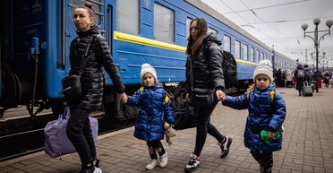 Власти Харьковщины принудительно эвакуируют семьи с детьми из 4 районов: полный перечень городов