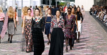 Самые модные жакеты осени 2023. Топ-5 трендов сезона