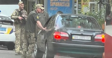 Экономическое бронирование от мобилизации: в Раду внесли еще два законопроекта, детали