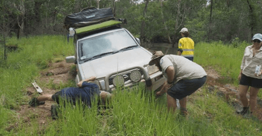 Туристы больше недели выживали в глуши и спасались от крокодилов из-за Google Maps (фото)