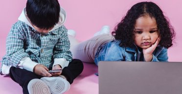 Від цього тільки гірше: чому батьки не повинні "робити дітей щасливими"