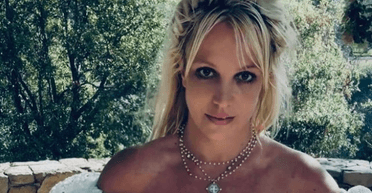 "Все пропало": співачка Брітні Спірс повідомила про крадіжку прикрас (відео)