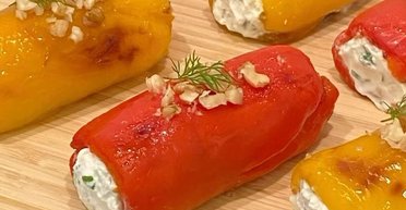 Рецепти закусок: як приготувати перець із ніжною начинкою