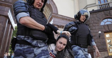 Подземные толчки. России нужны глобальные, а не локальные идеи, чтобы свалить режим