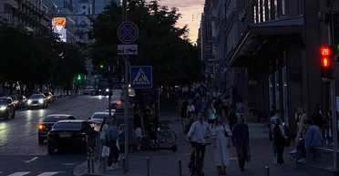 Пронзительный ветер, дожди и грозы: в Украине до конца недели испортится погода (карта)