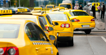 Ставка изменится: Гетманцев объяснил, какие налоги будут платить таксисты