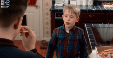 Абсолютно пустой: как изменился дом из "Один дома" за 35 лет (фото)