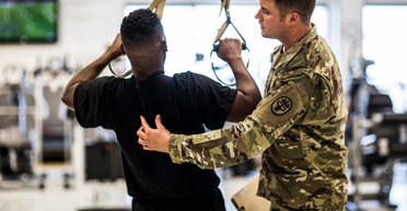 Медицина для військових: пошук моделі охорони здоров'я для армії США