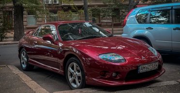 Раритет из 90-х: в Украине заметили малоизвестный спорткар Mitsubishi (фото)