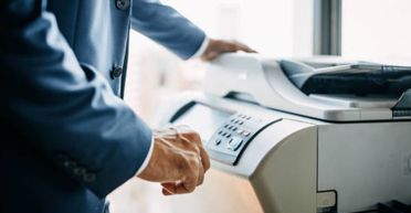 Чоловік залишив свій принтер увімкненим на ніч: вранці на нього чекав сюрприз (фото)