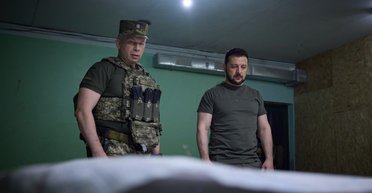 "Не дуже в захваті": у Зеленського є зауваження до головкому ЗСУ Сирському, — ЗМІ