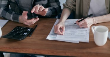 Заробляєш більше — платиш більше: у Раді розповіли, коли підвищать податки в Україні