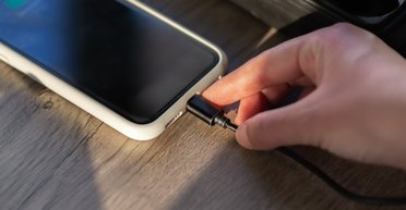 Смартфони позбудуться дуже важливого компонента, без якого не зможуть нормально працювати