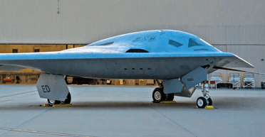 Новейший стелс-бомбардировщик B-21 США начал наземные испытания (фото)