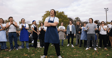 Боролись даже женщины: в США прошел конкурс двойников звезды сериала "Медведь" (видео)