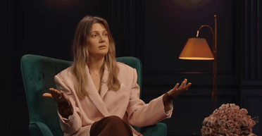 "Мы поехали в полицию": украинская певица рассказала, что было, когда она потеряла паспорт в США