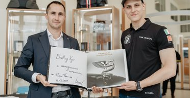 Искусство побеждать. Автогонщик Иван Пеклин привез трофей GT Open в Украину (фото, видео)