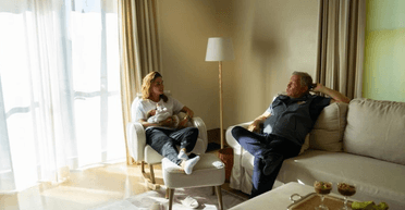 Королева Йорданії Ранія показала новонароджену онуку Іман (фото)