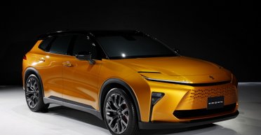 Роскошный брат Highlander: Toyota показала новый гибридный кроссовер (видео)