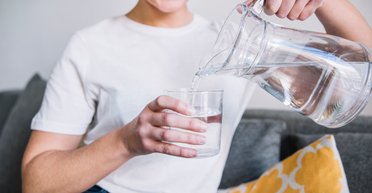 Почему зимой нужно пить больше воды: 10 главных причин